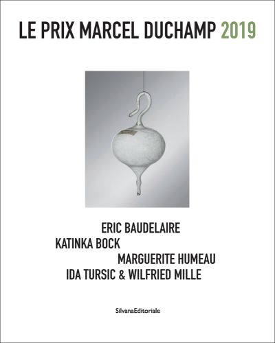 Marcel Duchamp's 50 Cc d'Air de Paris, Wooden case glass ampoule, on white cover, LE PRIX MARCEL DUCHAMP 2019 in black and green font above.