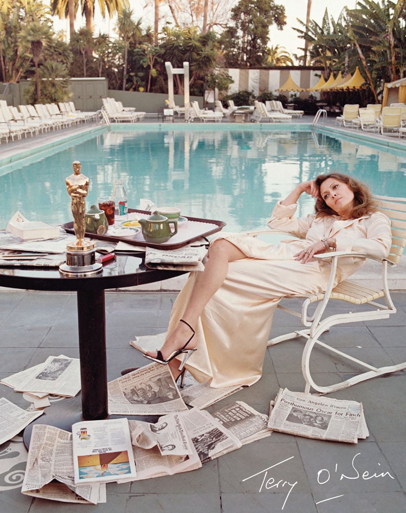 Book cover of Terry O’Neill: Every Picture Tells a Story, featuring American actress Faye Dunaway eating breakfast by the pool at the Beverly Hills Hotel. Published by ACC Art Books.