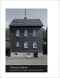 Book cover of Fachwerkhäuser: von Thomas Kellner, with a black slate-facade house. Published by Seltmann Publishers.