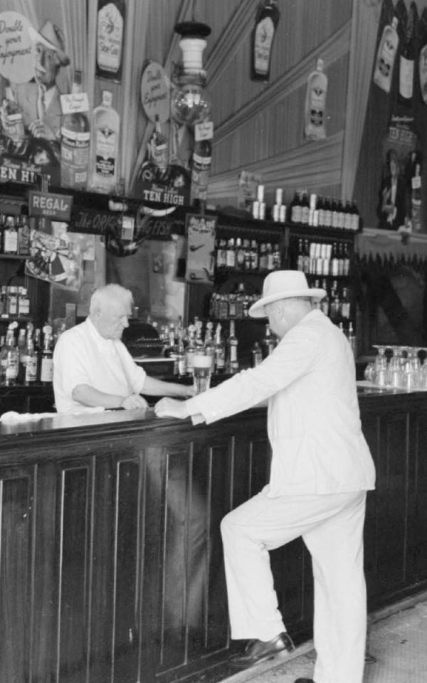 Book cover of The Cocktail Seminars, with cocktail stirrer. Published by Abbeville Press.