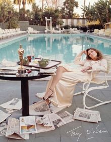 Book cover of Terry O’Neill: Every Picture Tells a Story, featuring American actress Faye Dunaway eating breakfast by the pool at the Beverly Hills Hotel. Published by ACC Art Books.