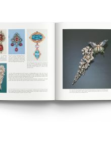 Book cover of Understanding Jewellery, with a diamond and peridot green brooch. Published by ACC Art Books.