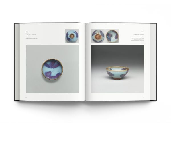 Book cover of Dazzling Official Jun Wares. Published by ACC Art Books.