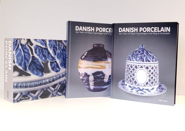 Book cover of Danish Porcelain featuring an antique Royal Copenhagen Ice Dome on Porcelain Dish, Blue Fluted. Published by ACC Art Books.
