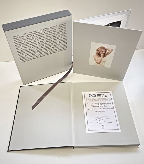 Book cover of Andy Gotts The Photograph; Kylie Minogue Deluxe Edition, featuring Scarlett Johansson smirking at camera. Published by ACC Art Books.