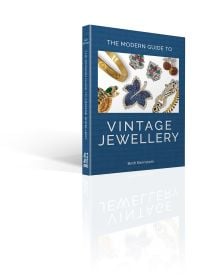 The Modern Guide to Vintage Jewellery