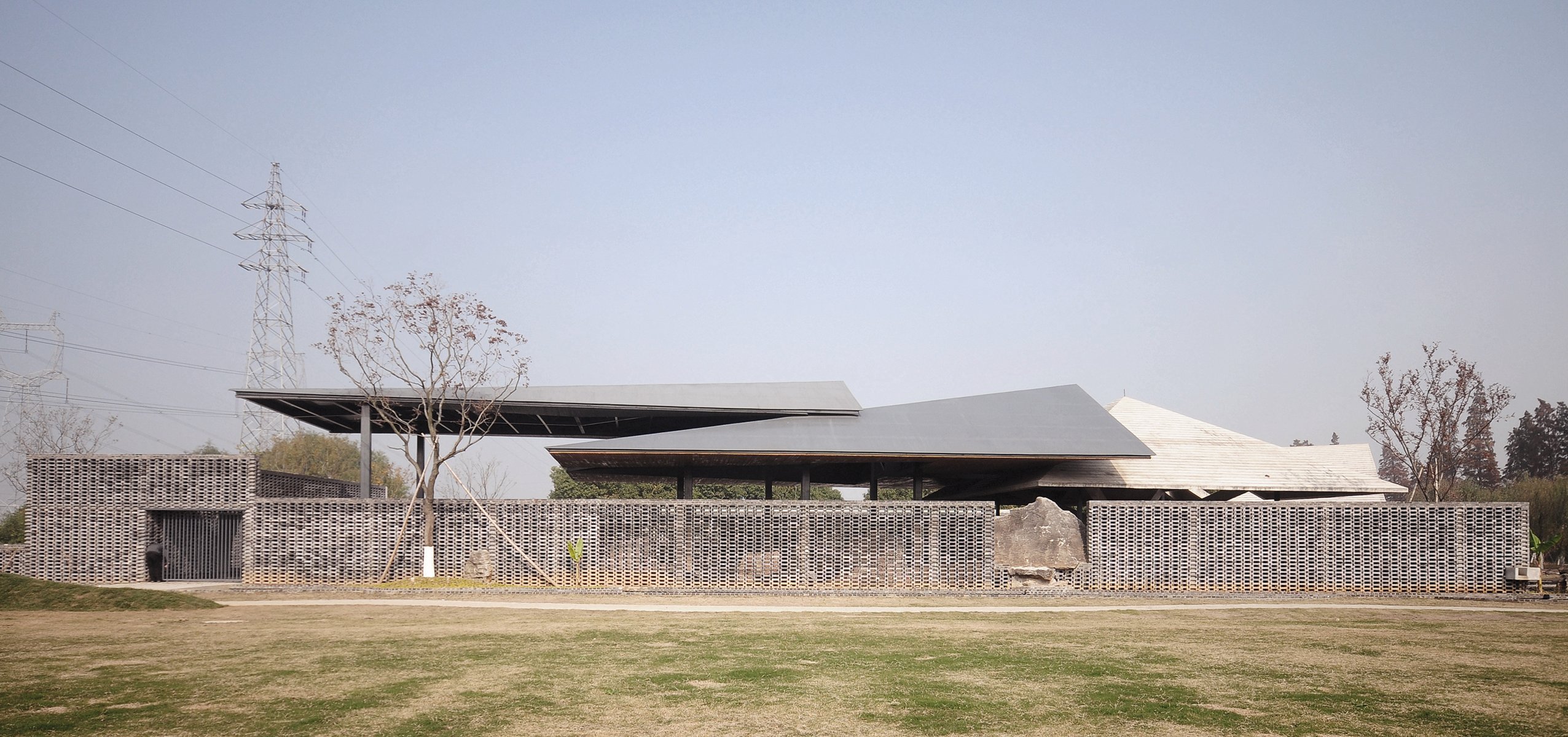 Book cover of Architecture China: RE/DEFINE Tradition. Published by Images Publishing.