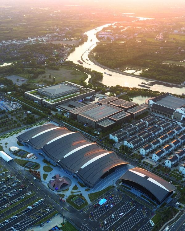 Book cover of Architecture China: RE/DEFINE Tradition. Published by Images Publishing.