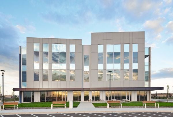 Book cover of Powers Brown Architecture: Commodity and Virtue in Architecture. Published by Images Publishing.