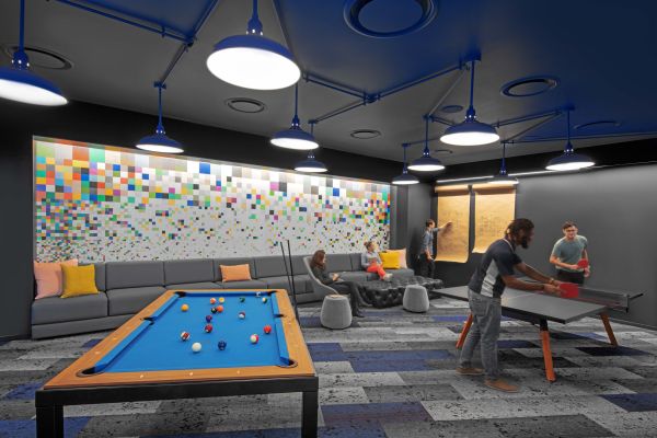 HOK 2019 in white font to right edge of grey cover.