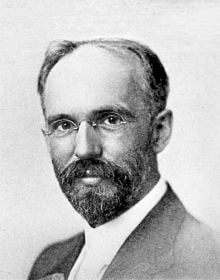 5 architect portraits with Frank L. Wright and the Architects of Steinway Hall in black font on beige central banner