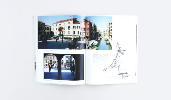 Book cover of Urban Lessons of the Venetian Squares, with an aerial landscape plan. Published by ORO Editions.