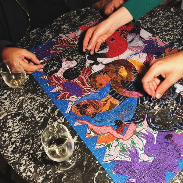 Puzzle box of New Star Rising: 1000 piece puzzle. Published by Kinstler.