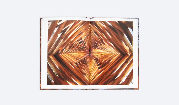 Book cover of Ispace: A Journey Into Emotions; featuring a wooden structure. Published by ORO Editions.
