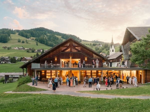 Music and Architecture in Harmony