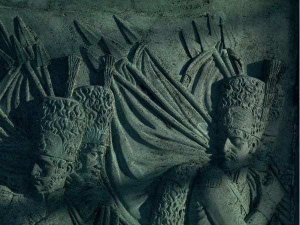 Book cover of The Vendôme Column, with a close up of bas-relief carving of Napoleon on horseback, holding a pistol. Published by Editions Norma.