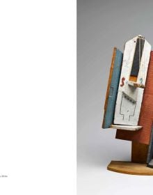 Book cover of Picasso & Abstraction, with a paper collage, with a violin and a sheet of music. Published by Lannoo Publishers.