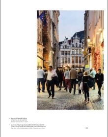 Book cover of This is Brussels; featuring the illuminated Belgian capital at night. Published by Lannoo Publishers.