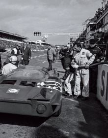Book cover of Car Racing 1968, featuring an action shot of sports car race, with spectators watching from side. Published Editions Cercle D'Art Car Racing.