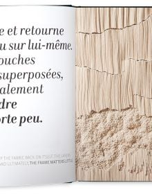 Book cover of Simone Pheulpin, with a cream raw cotton sculpture resembling sliced tree trunk. Published by Editions Cercle d'Art.