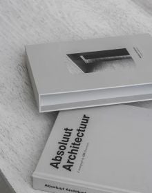 Grey box-set of 'Absolute Architecture by ABS Bouwteam', by Beta-Plus.