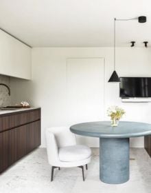 Grey box-set of 'Absolute Architecture by ABS Bouwteam', by Beta-Plus.