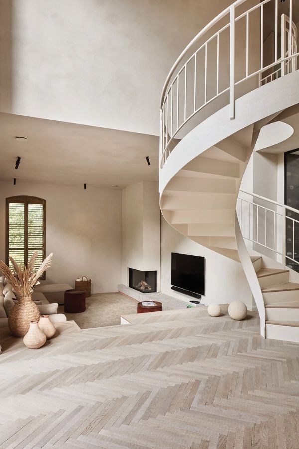 Book cover of Timeless Living Yearbook 2025, with pale interior living room with archway, and dining table and chairs. Published by Beta-Plus.