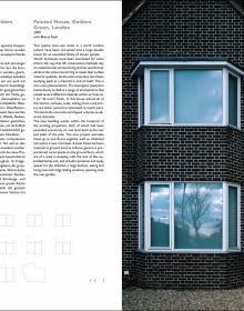 Book cover of Jonathan Woolf Architects - London: De aedibus international 4. Published by Quart Publishers.