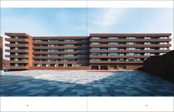 Book cover of Wingender Hovenier Architecten - Amsterdam: De aedibus international 6. Published by Quart Publishers.