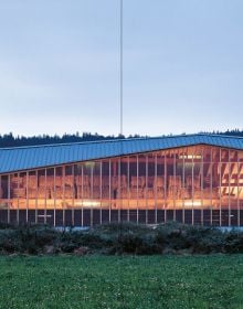 Book cover of Localarchitecture: Anthologie 24. Published by Quart Publishers.