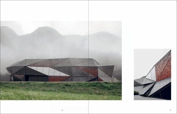 Book cover of bergmeisterwolf – Brixen/Bressanone: De aedibus international 17. Published by Quart Publishers.