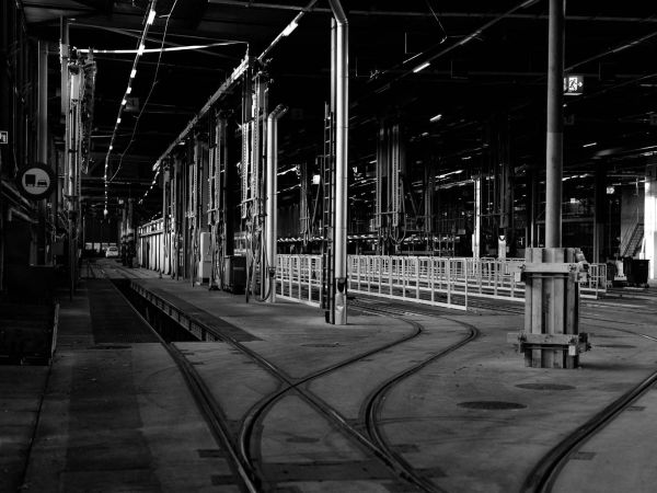 TEACHING / PRACTICE JONATHAN SERGISON in brown and white font on textured beige cover
