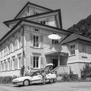 Book cover of Building Additions in Steel: The Architecture of Vertical Extensions. Published by Park Books.