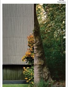 Book cover of The Wood That Makes Our Cities. Published by Park Books.