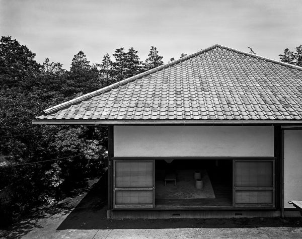Book cover of Kazuo Shinohara – 3 Houses. 2nd edition: House in White, House in Uehara, House in Yokohama. Published by Park Books.