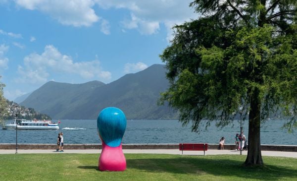 Portrait painting of nude female from neck to knee with cream marble textured border and Nicolas Party – Rovine in black font