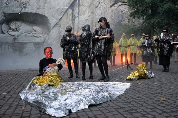 Book cover of Lion Monument 21 - The Lion Monument of Lucerne Through the Lens of Contemporary Art. Published by Scheidegger & Spiess.