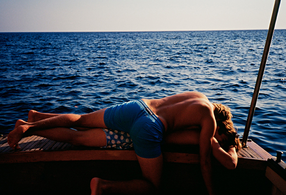 Book cover of In the Summer of 2009, with cream ceramic jugs with spikes. Published by Scheidegger und Spiess.