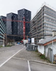 Book cover of Spillover: Switzerland’s Financial Center in Crisis Mode - Portraits of Decision-Makers. Published by Scheidegger & Spiess.