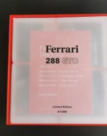 Book cover of Ferrari 288 GTO, featuring a red Ferrari 288 GTO driving on road surrounded by forest. by Delius Klasing Verlag GmbH.
