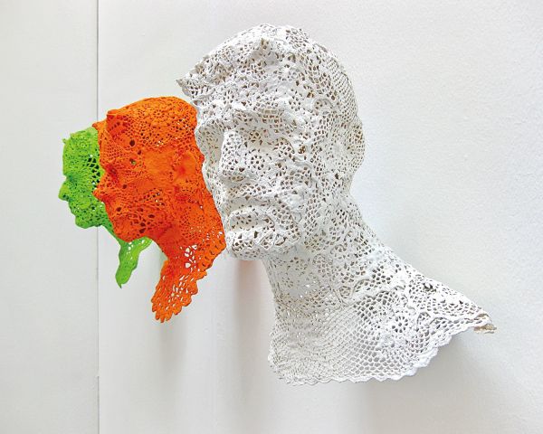 Book cover of Hans Thomann: Human - Body - Figure, with a stencil of human figure standing on end of plank. Published by Kerber.