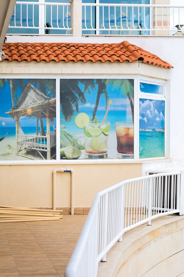 Book cover of Verna Kovanen: Broken Holiday Album. Published by Kerber.