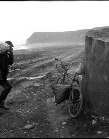 Book cover of Mark Pinder: Macromancy: Britain and the North East of England 1986-2022. Published by Kerber.