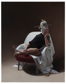 Book cover of Wolfgang Kessler, Paintings. Catalogue Raisonné 2013–2022, with a painting of young girl with metallic sheet draped over head. Published by Kerber.