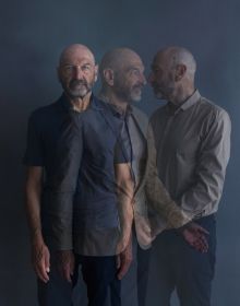 Book cover of Michael Wesely and Michael Biedowicz, with duplicated heads and hands of two males. Published by Kerber.