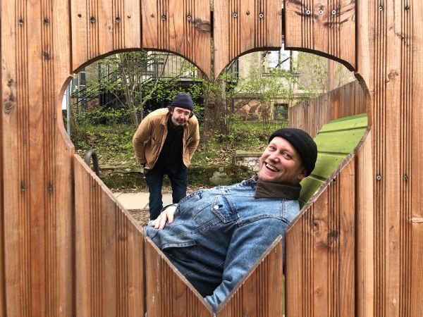 Book cover of New Ecologies: Art and Climate, with a multicoloured leaf. Published by Kerber.