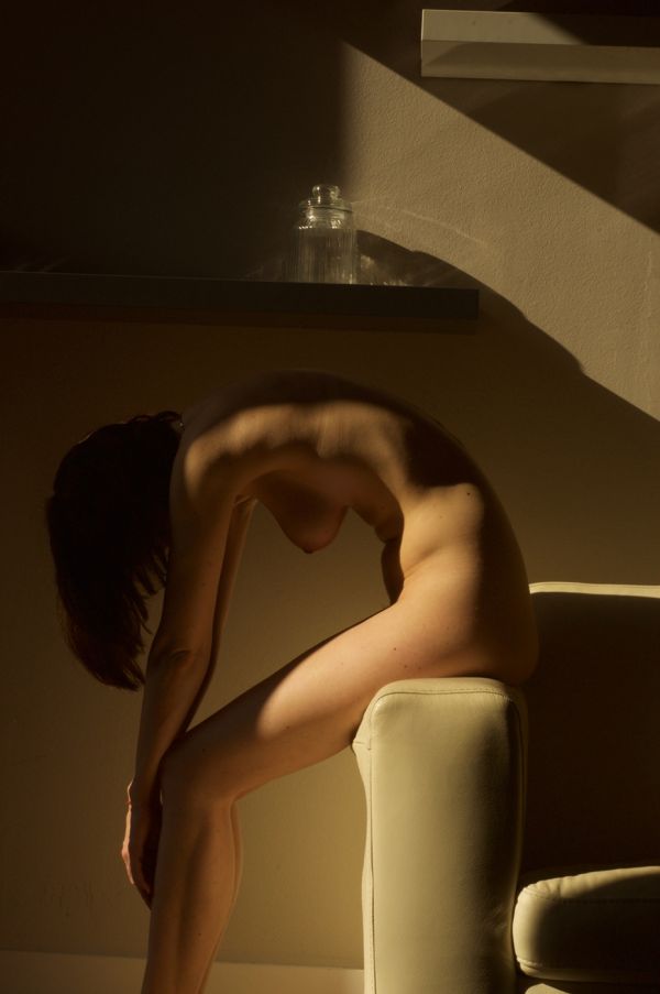 Book cover of The Opéra: Volume XII. ÆTHERUM, with three nude females posing on seat covered in a white sheet. Published by Kerber.