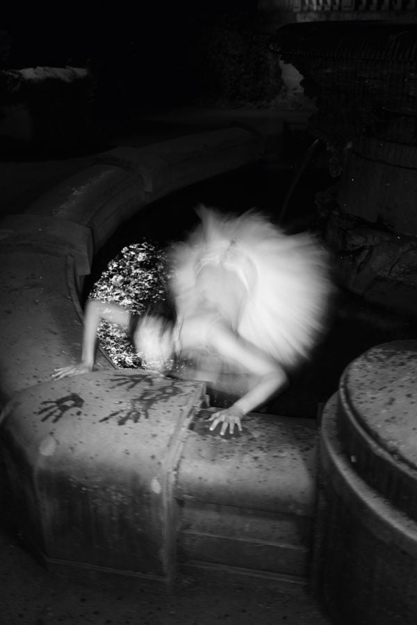 Book cover of Nocturne: Alwin Maigler, with figure with wet hair. Published by Kerber.