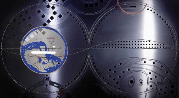 Book cover of Mariechen Danz: edge out: Gasag Kunstpreis 2024. Published by Kerber.