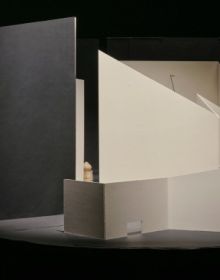 Book cover of Ana Strika: DIE VORSTELLUNG. Published by Kerber.